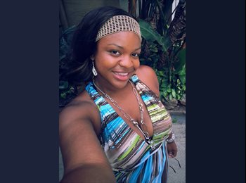 EasyRoommate US - Stesha - 26 - San Diego