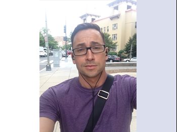 EasyRoommate US - Eric - 41 - Alexandria