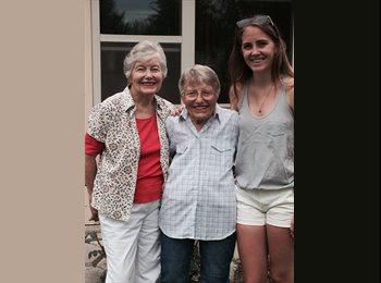 EasyRoommate US - Abigail - 22 - Seattle