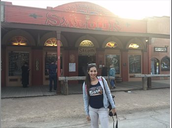 EasyRoommate CA - Karina - 33 - Vancouver