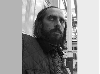 EasyRoommate UK - Pete - 30 - London