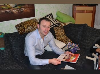EasyRoommate UK - Lubomir - 33 - Witney