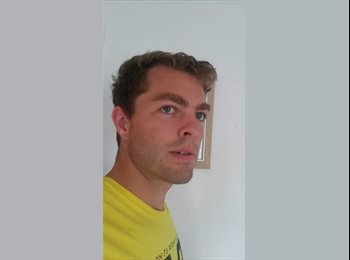 EasyRoommate UK - Chris - 36 - Cheltenham