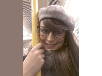 EasyRoommate UK - charlotte - 23 - Reading