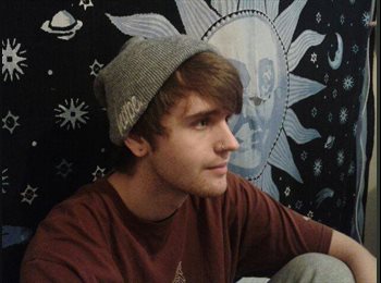 EasyRoommate UK - ashley - 19 - High Wycombe