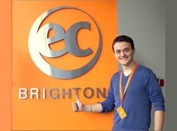 EasyRoommate UK - Dorian - 22 - Oxford