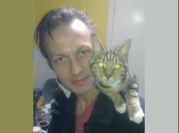 EasyRoommate UK - Scott - 48 - Hart and Rushmoor