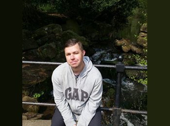 EasyRoommate UK - Simon Elliott - 35 - Leicester