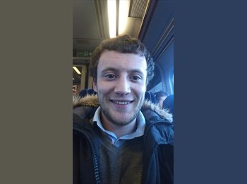 EasyRoommate UK - James - 20 - Leeds