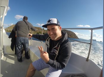 EasyRoommate UK - Adam - 23 - Bristol