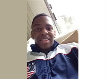 EasyRoommate US - Erik - 23 - Los Angeles