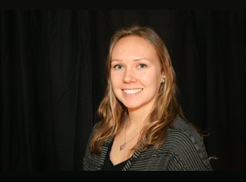 EasyRoommate US - Kat - 21 - Durham