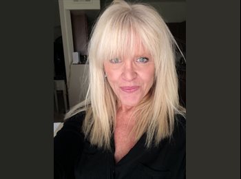 EasyRoommate US - Brenda - 56 - Las Vegas