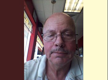 EasyRoommate US - John - 60 - Tampa