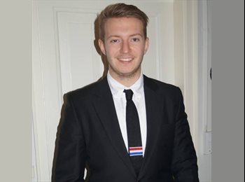 EasyRoommate US - Dennis - 22 - Houston