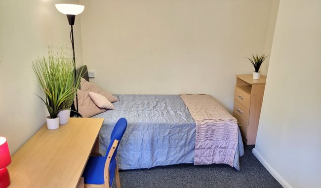 Photo of 3 Bedroom Student Accommodation Close to Uni! in Sheffield