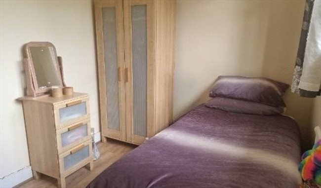 Photo of Single room to rent in CM14 in Brentwood