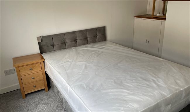 Photo of Rooms to let in Maidstone