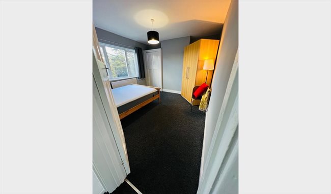 Photo of Large Double (Single Occupancy), HouseShare - Greenwich SE10 in London