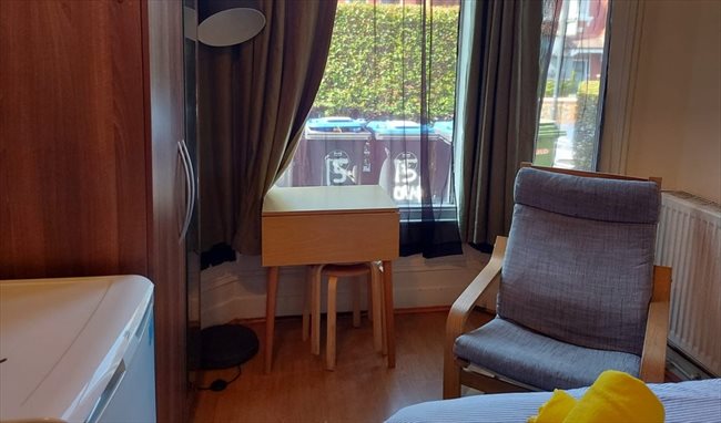 Photo of Comfy & Bright Double Room 01A-51 in London
