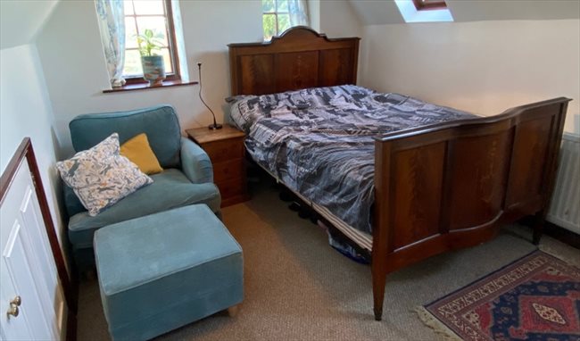 Photo of Monday-Friday let En-suite Double Bedroom With Study/dressing Room In Beautiful Cottage in Northampton